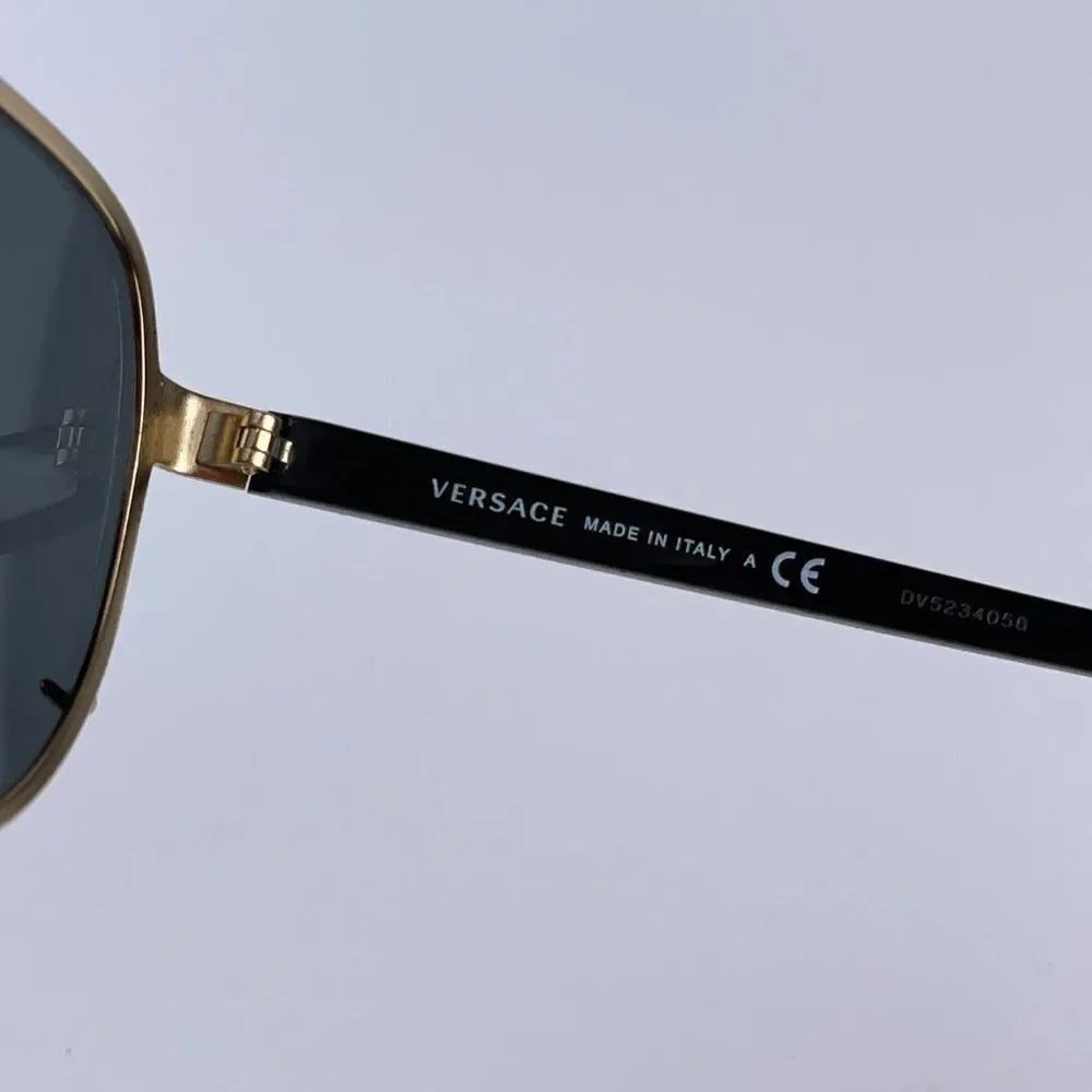 NEW Versace VE2140 100287 Black Gray Mirrored Shield Unisex Sunglasses